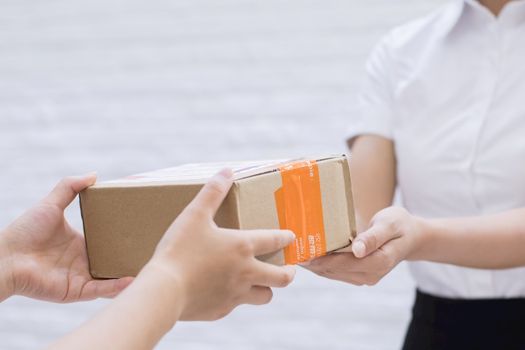 快递怎么返钱 06d9dc10-e3ef-4a64-80fe-a9dc8d73172c_org.jpg